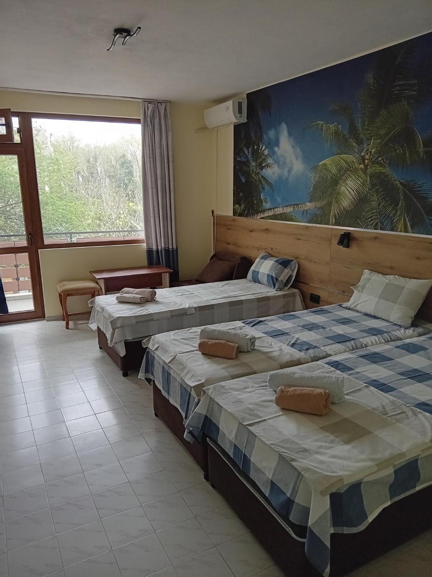 Guesthouse Oasis Kiten  Extérieur photo