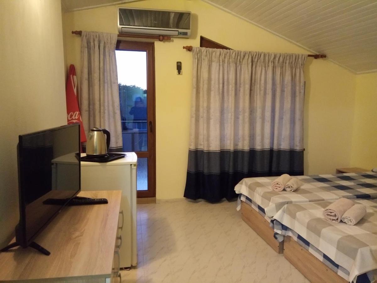 Guesthouse Oasis Kiten  Extérieur photo